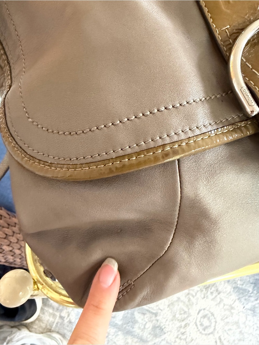 Coach Olive and Tan Leather Shoulder Bag - Picture 7 of 12